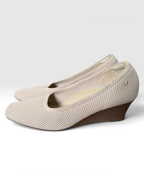 VIVAIA Beige Knit Wedge Pumps Square Toe Comfort Heels EU 39.5 US 8.5